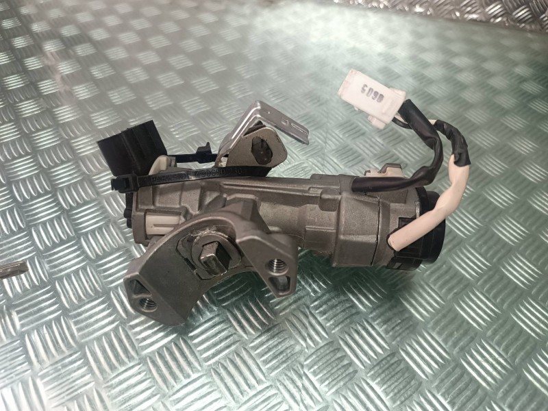 Recambio de centralita motor uce para hyundai i20 classic referencia OEM IAM 3911003256 940061J160 KIT - KEFICO