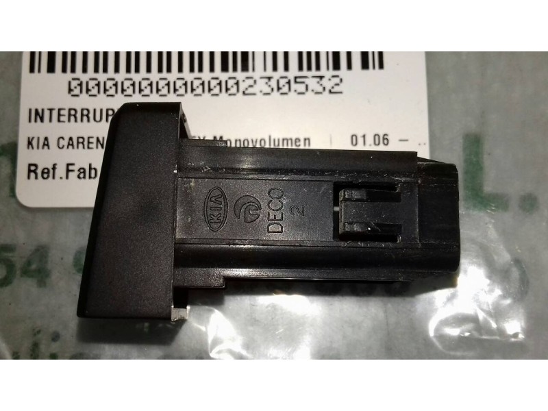 Recambio de interruptor para kia carens 2.0 crdi ex monovolumen referencia OEM IAM 0K2FA55222 620W07780 