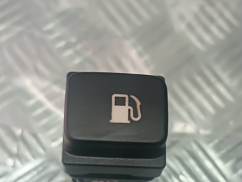 Recambio de interruptor para citroen c4 picasso sx referencia OEM IAM 96530658XT CONECTOR 4 PINES COMBUSTIBLE