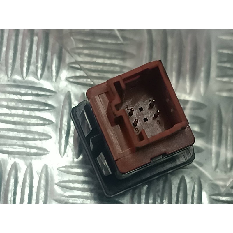 Recambio de interruptor para citroen c4 picasso sx referencia OEM IAM 96530658XT CONECTOR 4 PINES COMBUSTIBLE