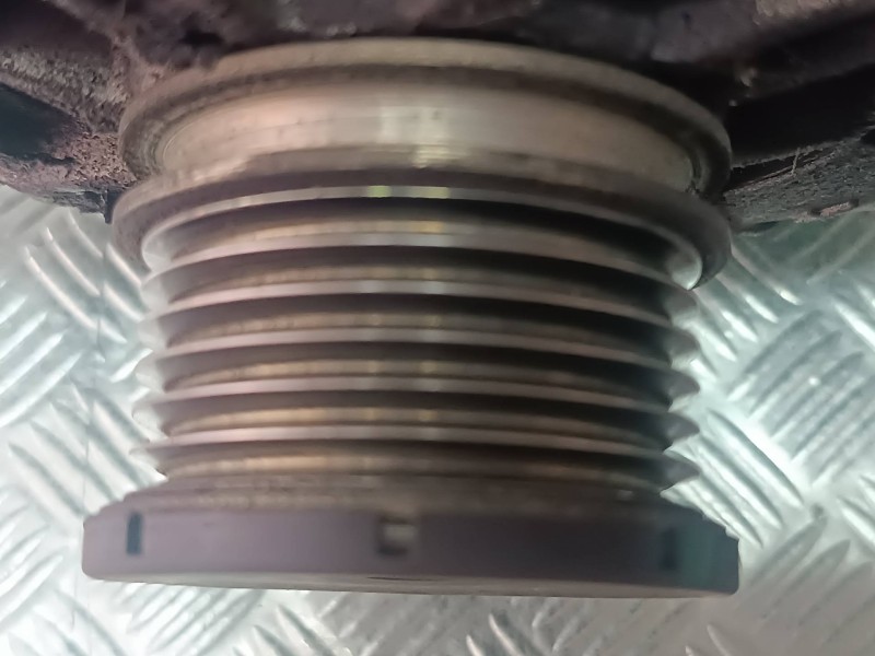 Recambio de alternador para citroen c4 picasso sx referencia OEM IAM 9666997980 CL15 VALEO