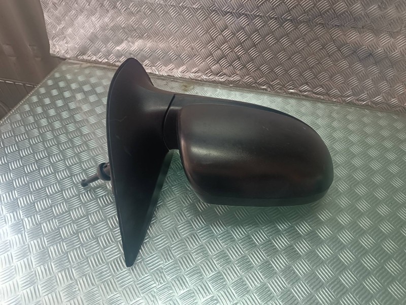 Recambio de retrovisor derecho para hyundai i20 classic referencia OEM IAM 876204P000  MANUAL