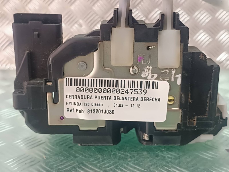 Recambio de cerradura puerta delantera derecha para hyundai i20 classic referencia OEM IAM 813201J030 CONECTOR 4 PINES ELECTRICA