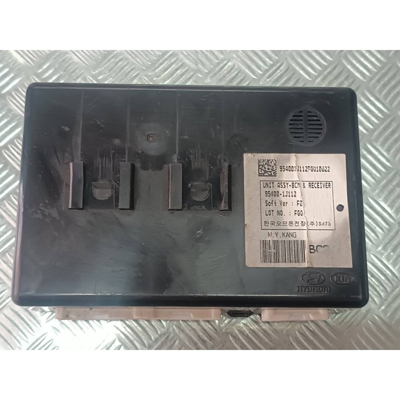 Recambio de modulo electronico para hyundai i20 classic referencia OEM IAM 954001J112  