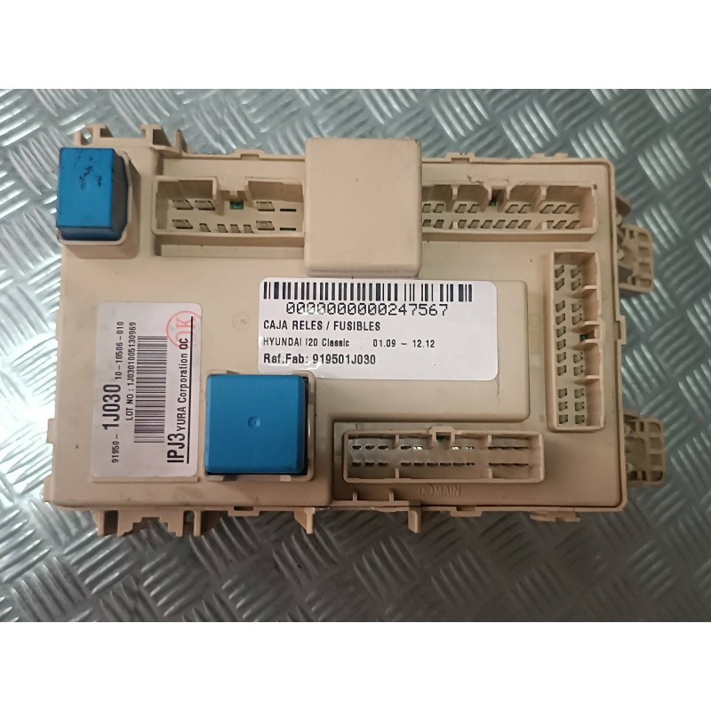 Recambio de caja reles / fusibles para hyundai i20 classic referencia OEM IAM 919501J030  YURA