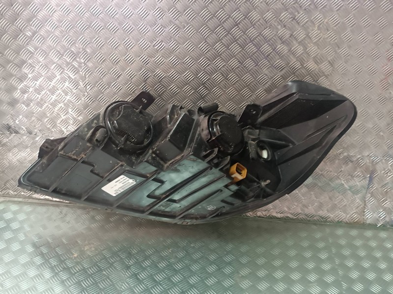 Recambio de faro derecho para chevrolet epica lt referencia OEM IAM 96644844  