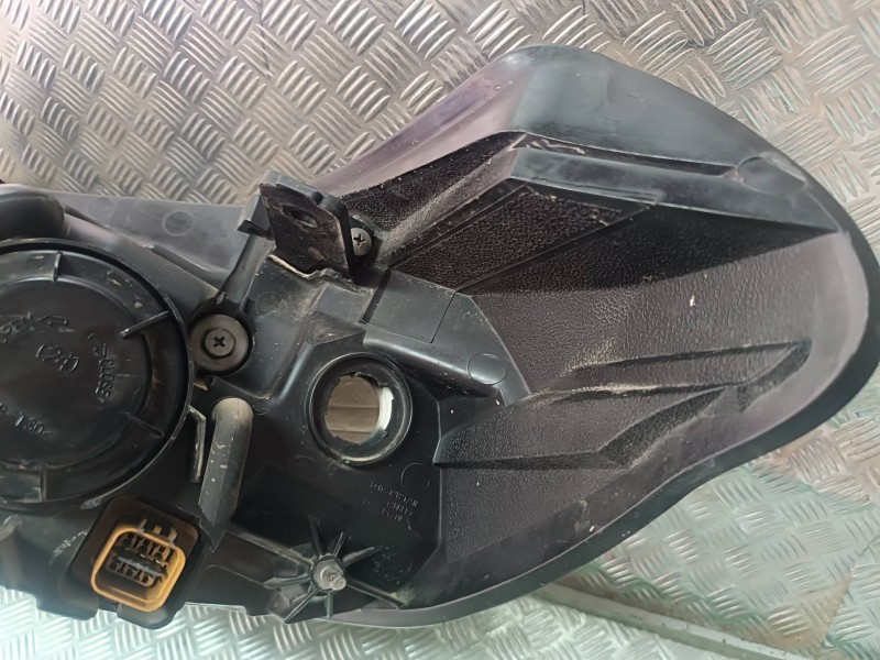 Recambio de faro derecho para chevrolet epica lt referencia OEM IAM 96644844  