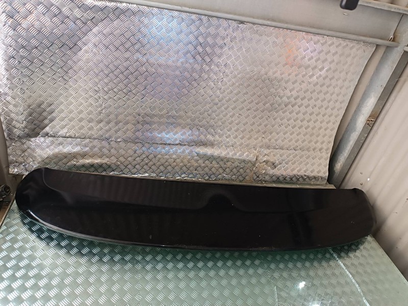 Recambio de aleron trasero para citroen c4 picasso sx referencia OEM IAM 9659376177  