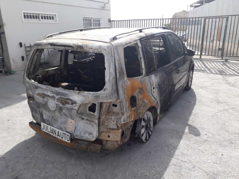 volkswagen touran (1t3) del año 2012