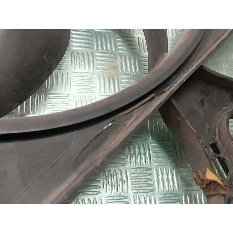 Recambio de electroventilador para opel corsa c comfort referencia OEM IAM 24445172 73987 BEHR