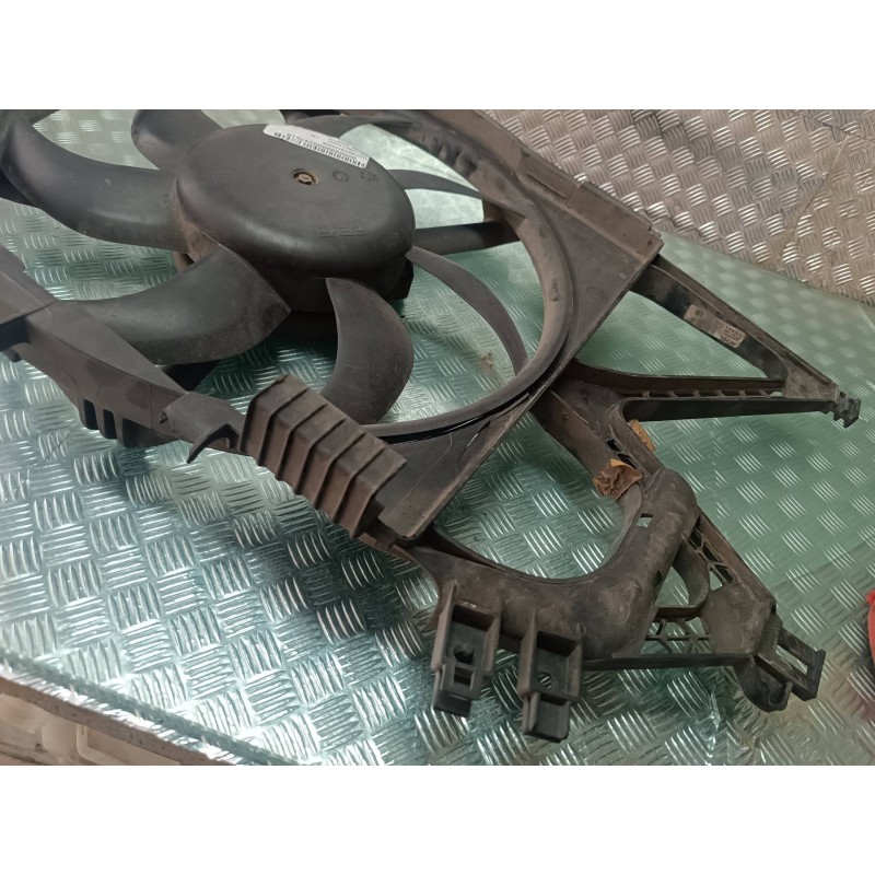 Recambio de electroventilador para opel corsa c comfort referencia OEM IAM 24445172 73987 BEHR
