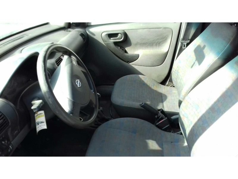 opel combo (corsa c) del año 2002