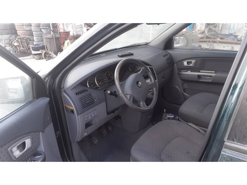 kia carens del año 2006