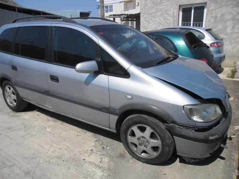opel zafira a del año 2001