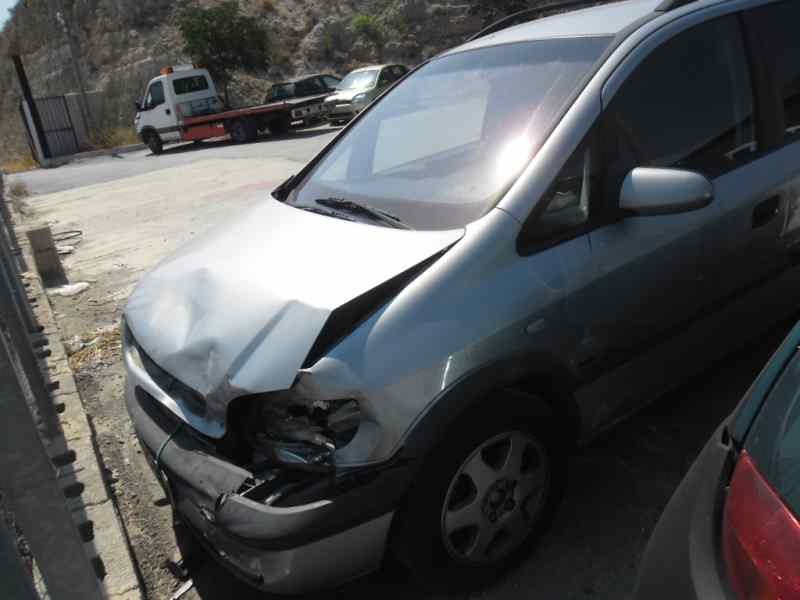opel zafira a del año 2001