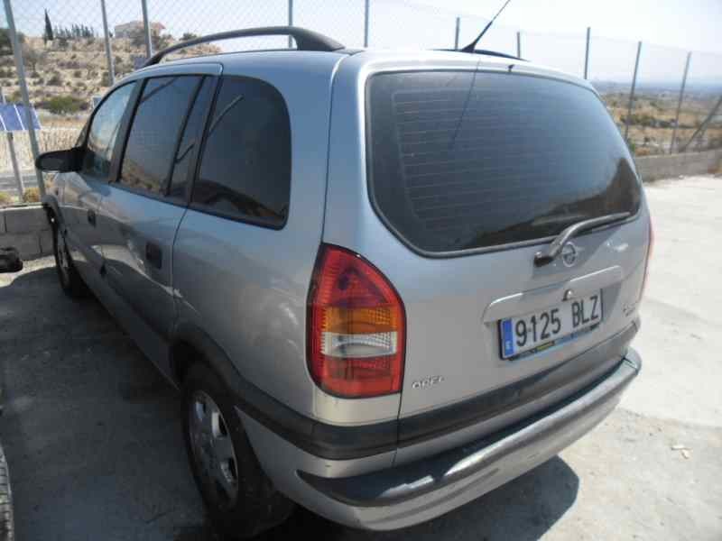 opel zafira a del año 2001