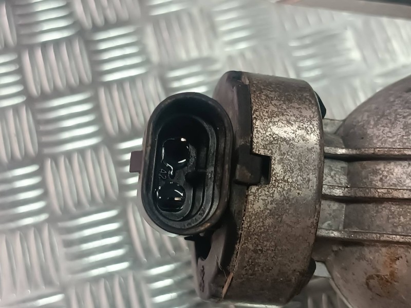 Recambio de faro antiniebla derecho para chevrolet epica lt referencia OEM IAM 9006HB4  CONECTOR 2 PINES