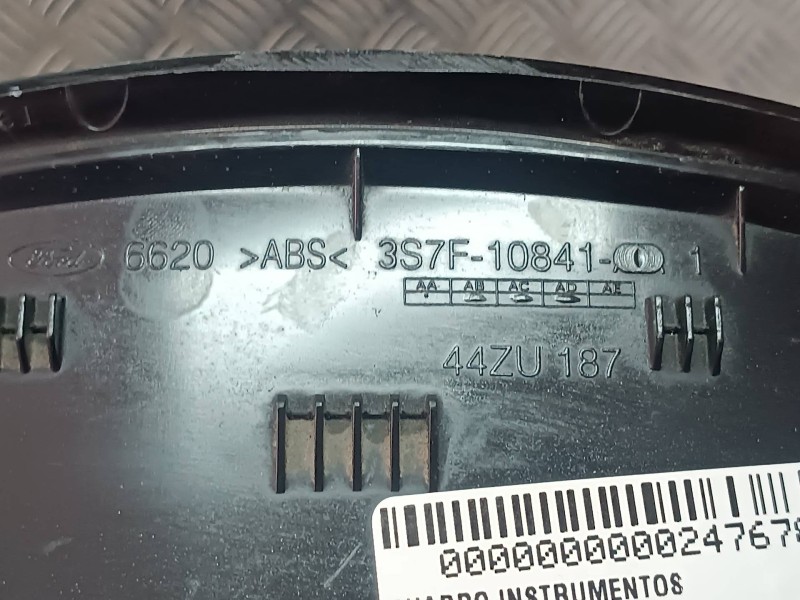 Recambio de cuadro instrumentos para ford mondeo berlina (ge) trend (06.2003) (d) referencia OEM IAM 3S7F10841  VISTEON