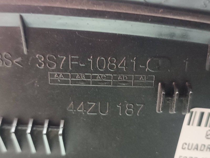 Recambio de cuadro instrumentos para ford mondeo berlina (ge) ambiente (06.2003) (d) referencia OEM IAM 3SF10841  VISTEON