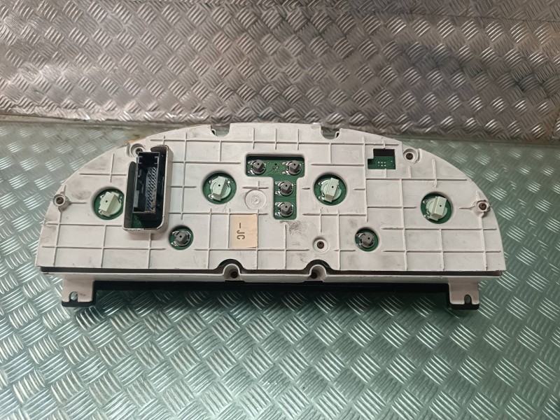 Recambio de cuadro instrumentos para ford mondeo berlina (ge) ambiente (06.2003) (d) referencia OEM IAM 3SF10841  VISTEON