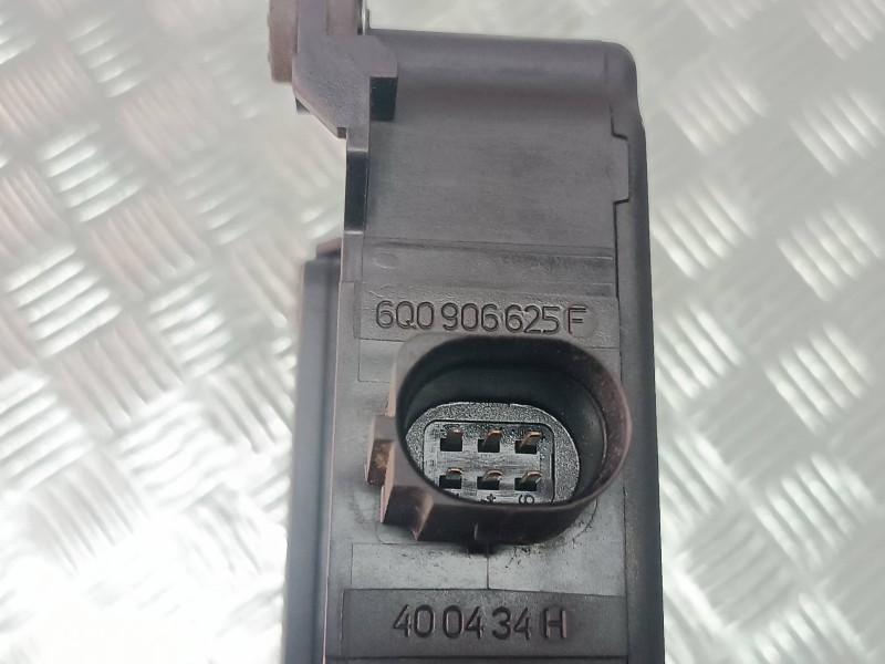 Recambio de modulo electronico para volkswagen polo (9n3) advance referencia OEM IAM 6Q0906625F 400434H 