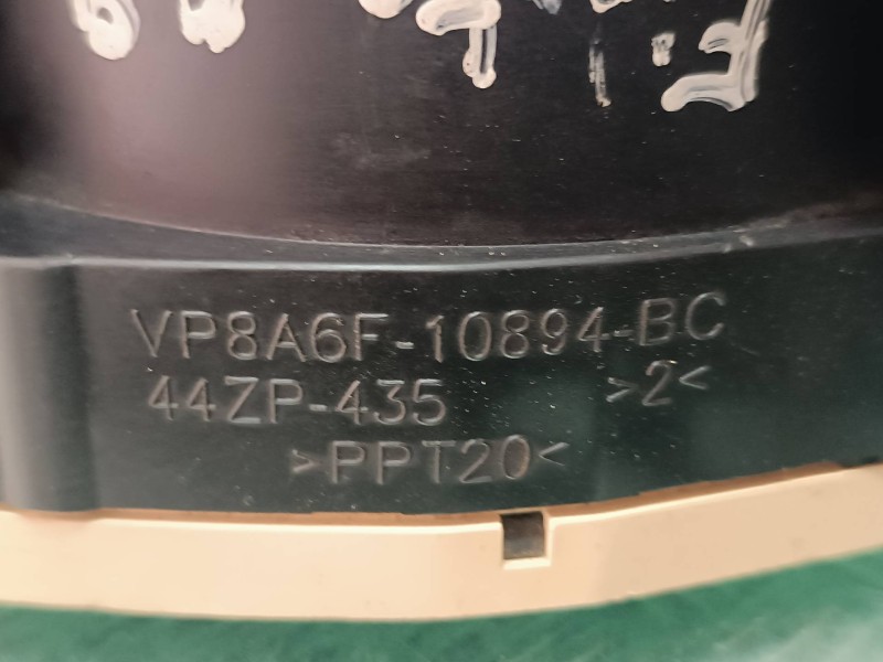 Recambio de cuadro instrumentos para ford fiesta (cb1) titanium referencia OEM IAM VP8A6F10894BC 44ZP435 