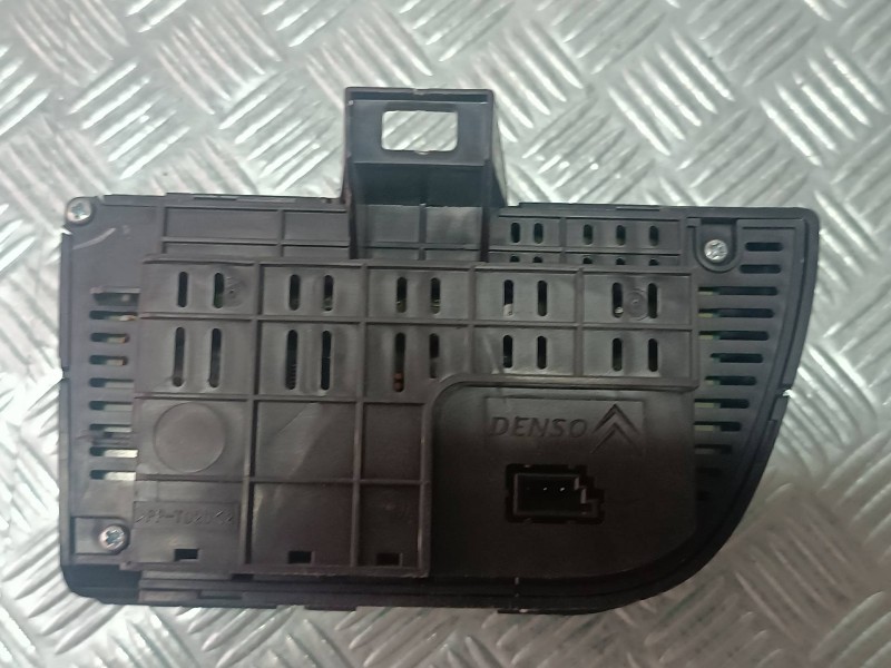 Recambio de mando climatizador para citroen c4 picasso sx referencia OEM IAM 9650868877 A83007600 DENSO