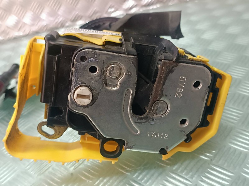 Recambio de cerradura puerta trasera derecha para citroen nemo sx plus referencia OEM IAM 1365304080 1356259080 ELECTRICA