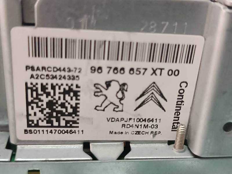 Recambio de sistema audio / radio cd para citroen c4 picasso sx referencia OEM IAM 96766657XT VDAPJP10046411 CONTINENTAL