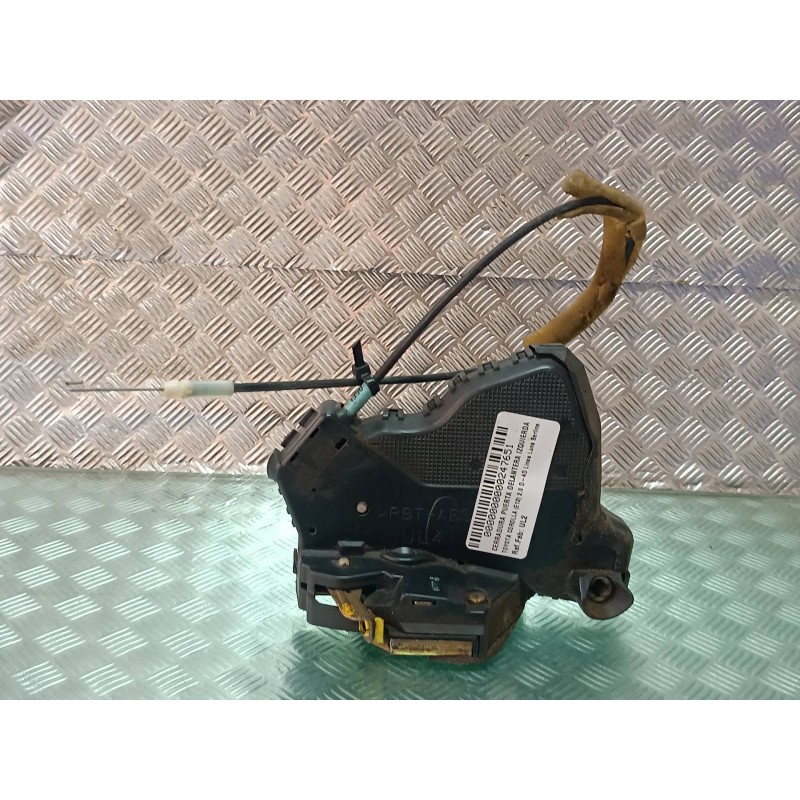 Recambio de cerradura puerta delantera izquierda para toyota corolla (e12) 2.0 d-4d linea luna berlina referencia OEM IAM UL2 16