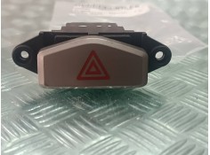 Recambio de warning para kia carens 2.0 crdi ex monovolumen referencia OEM IAM 50407M  CONECTOR 8 PINES