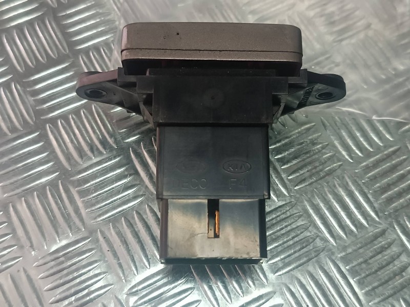 Recambio de warning para kia carens 2.0 crdi ex monovolumen referencia OEM IAM 50407M  CONECTOR 8 PINES