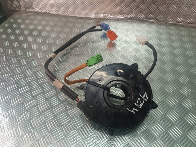 Recambio de anillo airbag para kia carens 2.0 crdi ex monovolumen referencia OEM IAM   