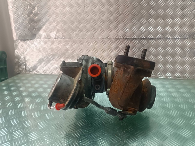 Recambio de turbocompresor para citroen xsara picasso 1.6 hdi 90 exclusive referencia OEM IAM 9685293080 094254249 