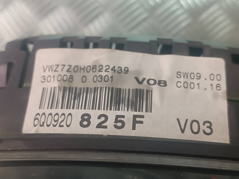 Recambio de cuadro instrumentos para volkswagen polo (9n3) advance referencia OEM IAM 6Q0920825F 110080321037A VDO