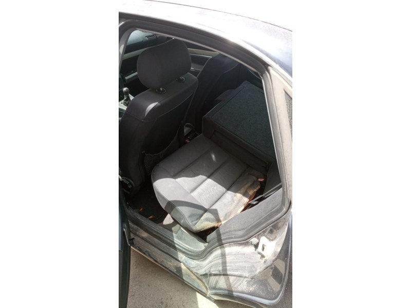 audi a4 berlina (b5) del año 1998