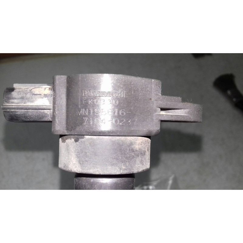 Recambio de bobina encendido para mitsubishi colt cabrio czc instyle referencia OEM IAM MN195616 MN19561671040237 CONECTOR 3 PIN