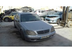 mercedes-benz clase s (w220) berlina del año 2001