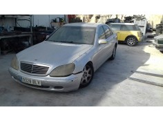 mercedes-benz clase s (w220) berlina del año 2001 2
