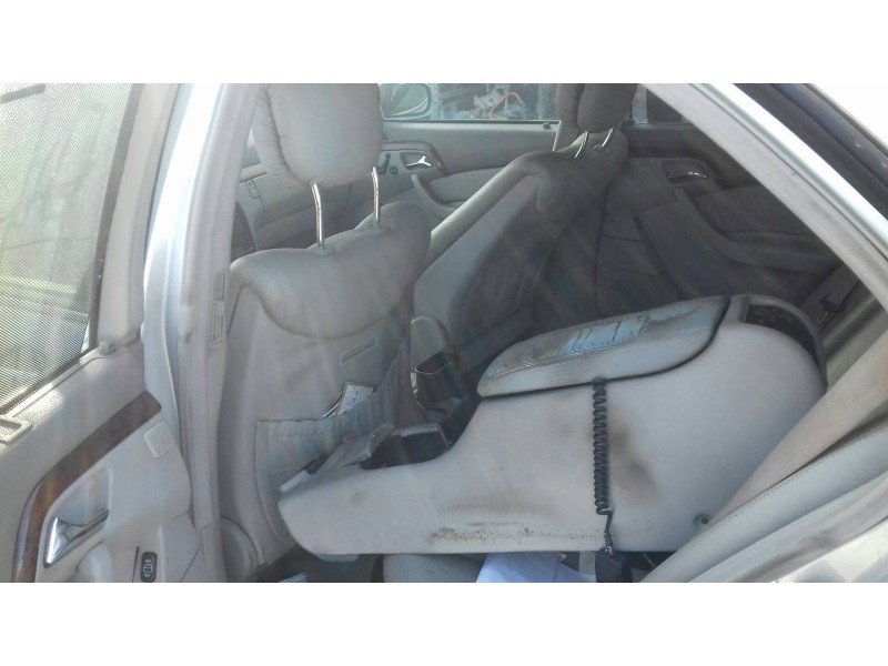 mercedes-benz clase s (w220) berlina del año 2001