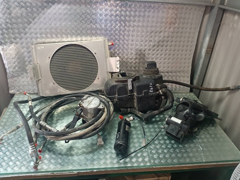 Recambio de compresor aire acondicionado para microcar mc2 referencia OEM IAM 70008311 R12R134A KIT COMPLETO