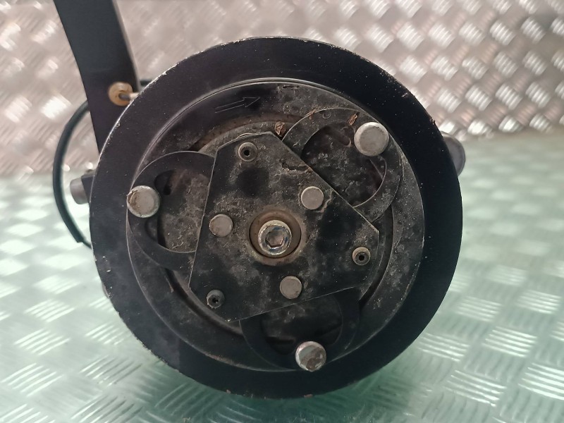 Recambio de compresor aire acondicionado para microcar mc2 referencia OEM IAM 70008311 R12R134A KIT COMPLETO