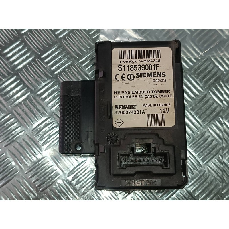 Recambio de conmutador de arranque para renault megane ii classic berlina confort authentique referencia OEM IAM 8200074331A S11