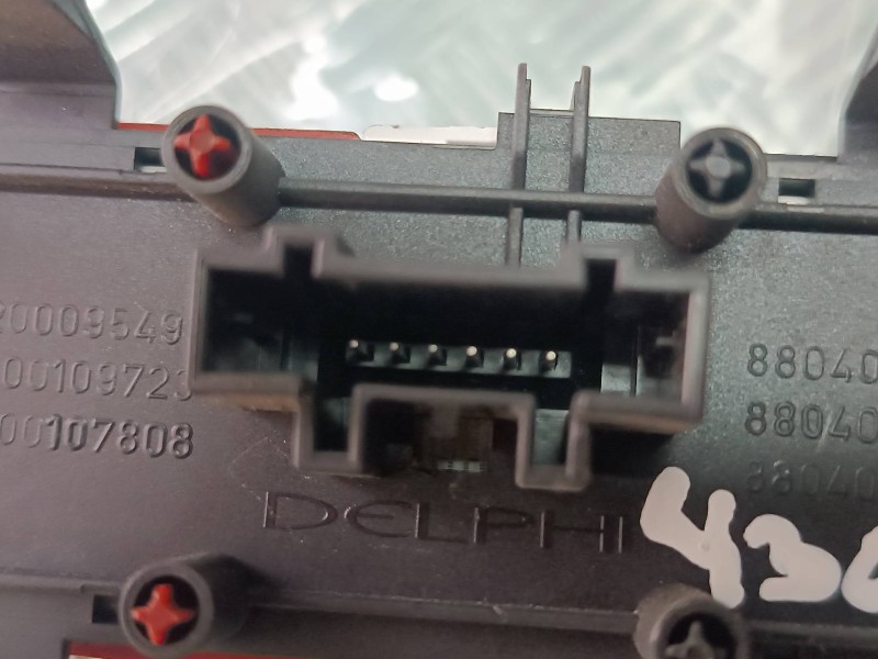 Recambio de warning para renault megane ii classic berlina confort authentique referencia OEM IAM 8200095493 8200109723 88040001