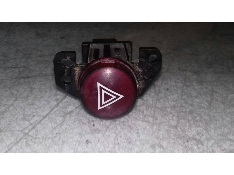 Recambio de warning para mitsubishi colt cabrio czc instyle referencia OEM IAM   