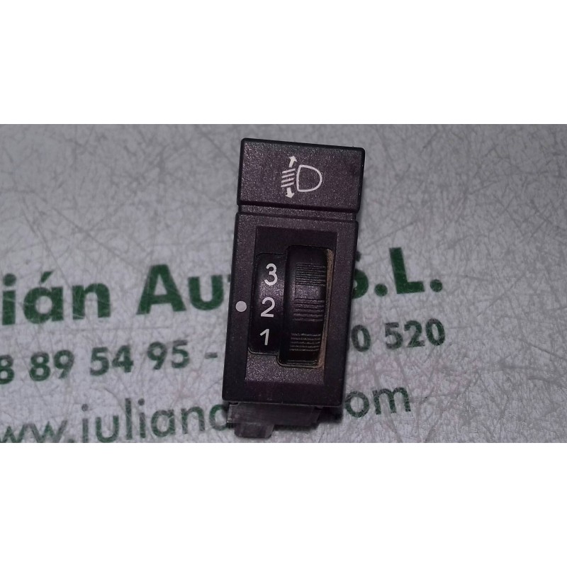 Recambio de interruptor para peugeot 607 (s1) básico referencia OEM IAM 192569802 5 PINES REGULADOR LUCES