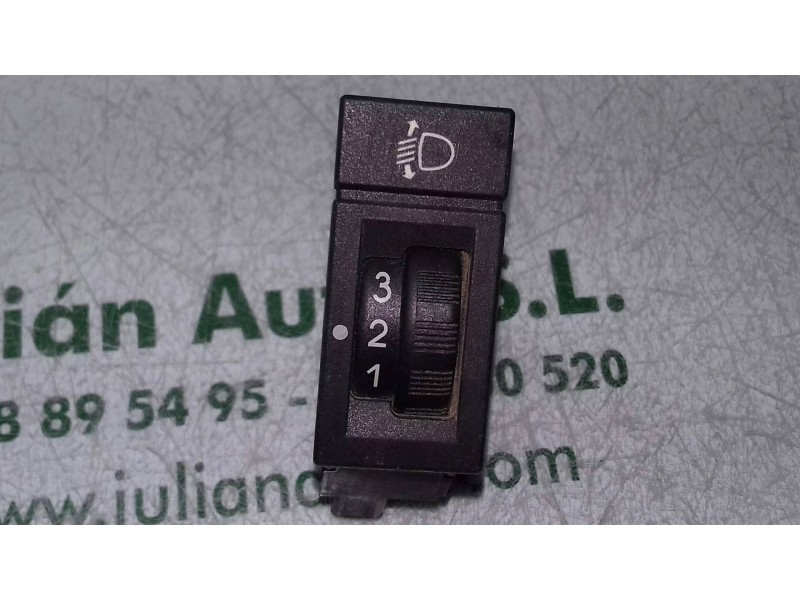 Recambio de interruptor para peugeot 607 (s1) básico referencia OEM IAM 192569802 5 PINES REGULADOR LUCES