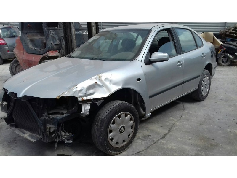 seat toledo (1m2) del año 2000