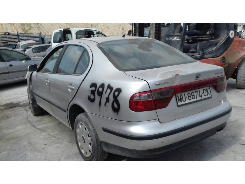 seat toledo (1m2) del año 2000