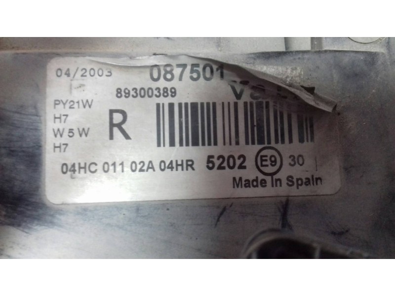 Recambio de faro derecho para audi a4 berlina (b5) 2.5 tdi referencia OEM IAM 89300389 087501 